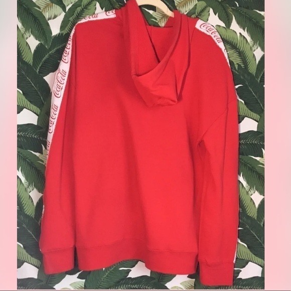 PACSUN Red Coca-Cola Pullover Hoodie Sweatshirt Men’s Size Medium - Picture 4 of 11